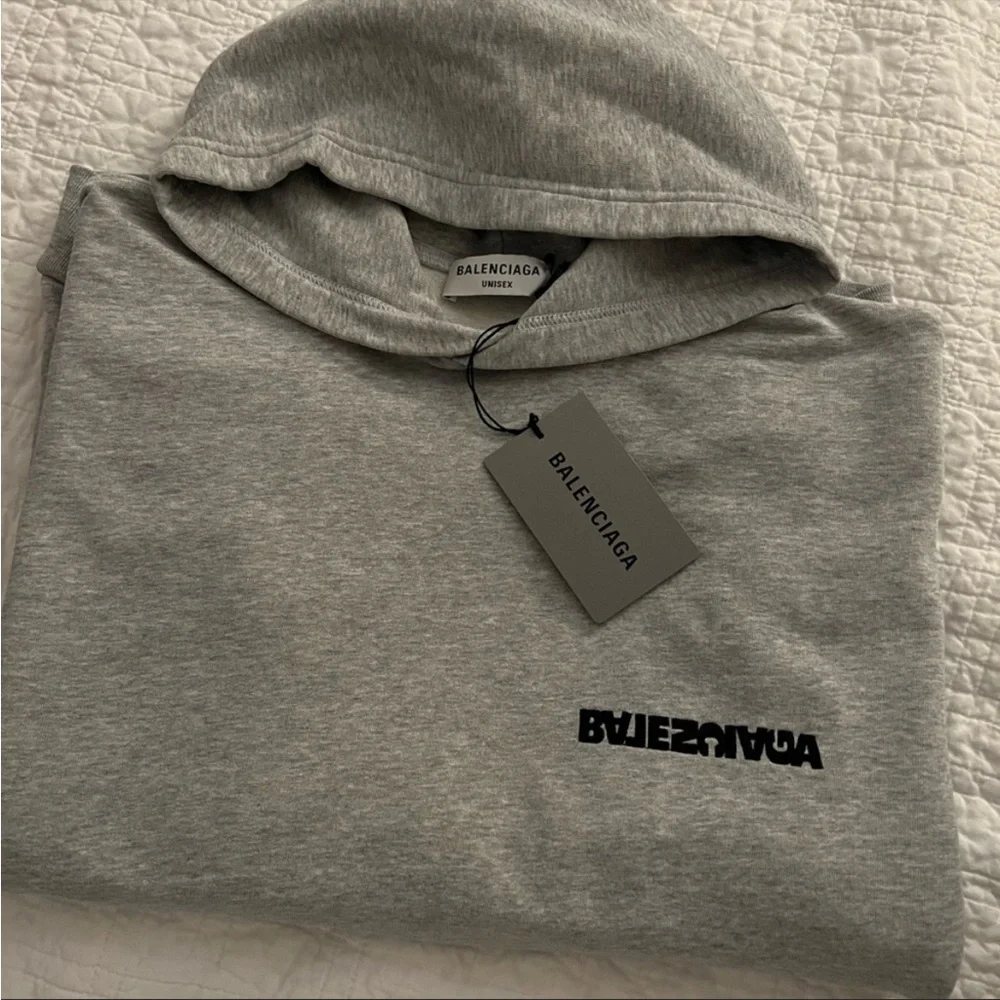 Balenciaga Wide Fit Hoodie w Embroidered back NWT - Picture 6 of 11